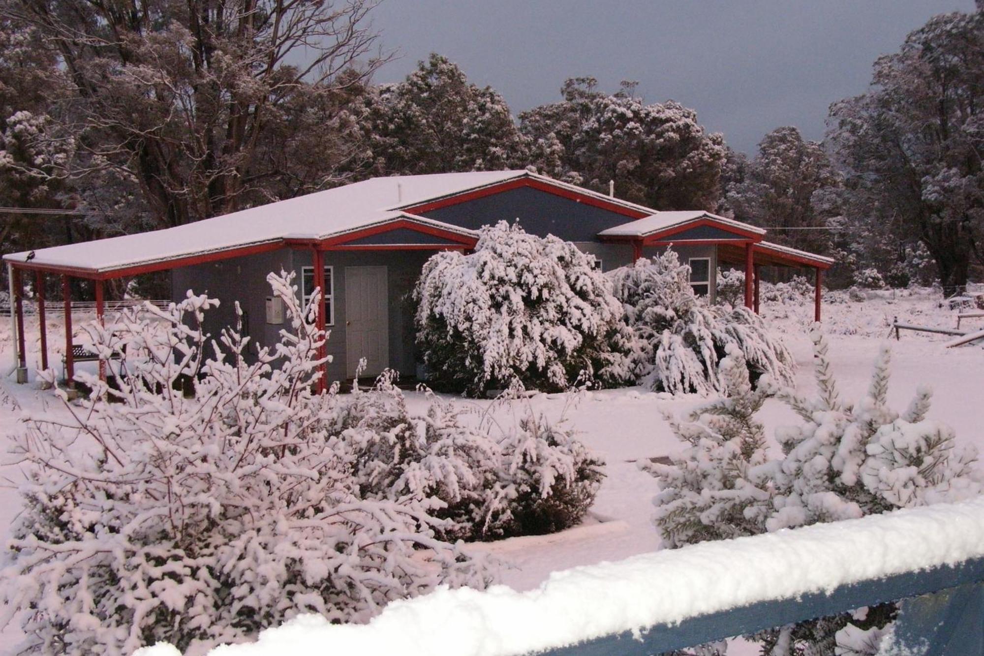 Highland Cabins And Cottages At Bronte Park الغرفة الصورة